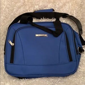 Rockland Luggage Bag